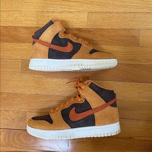 Nike dunk high “dark curry”